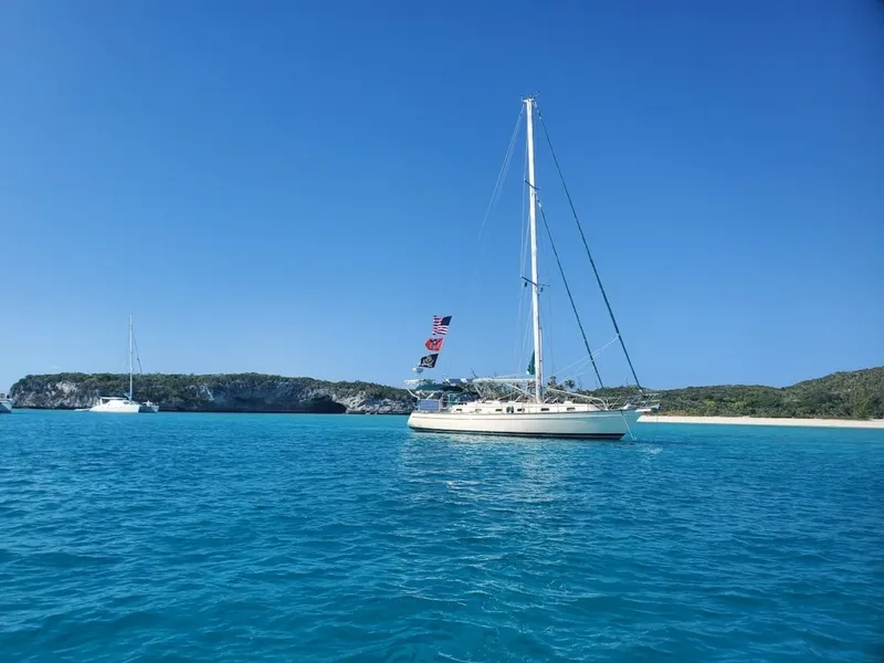 The Image of Island Packet 440 2006 - 8307983