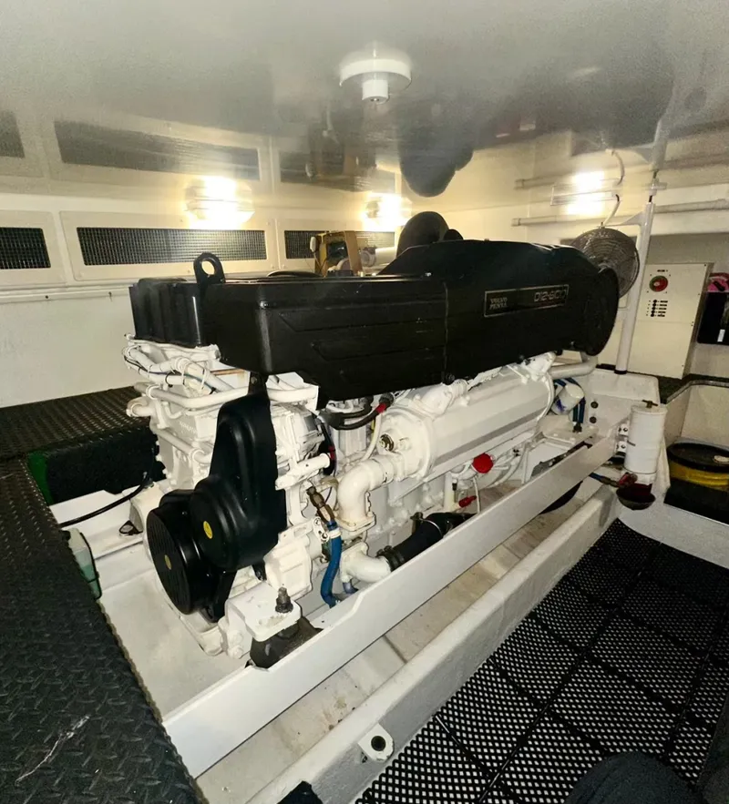 Slide: The Image of Silverton 50 Convertible 2006 - 7465203