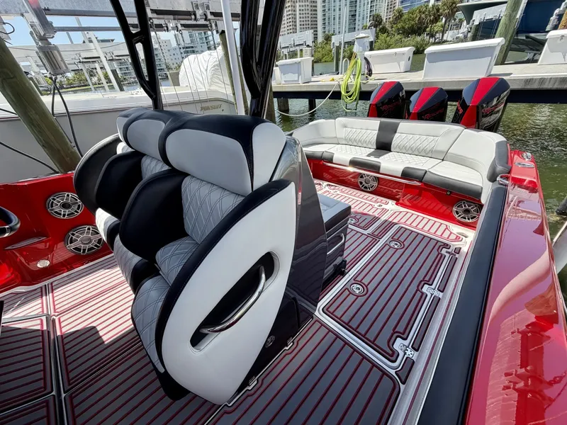 Slide: The Image of Nor-Tech 390 Sport 2022 - 7507446