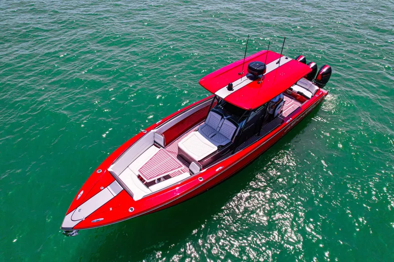 Slide: The Image of Nor-Tech 390 Sport 2022 - 7507411