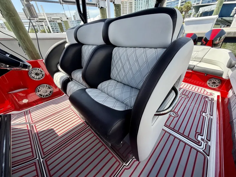 Slide: The Image of Nor-Tech 390 Sport 2022 - 7507448