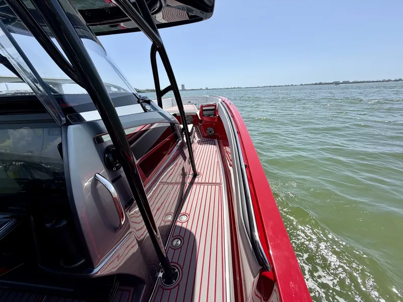 Slide: The Image of Nor-Tech 390 Sport 2022 - 7507440