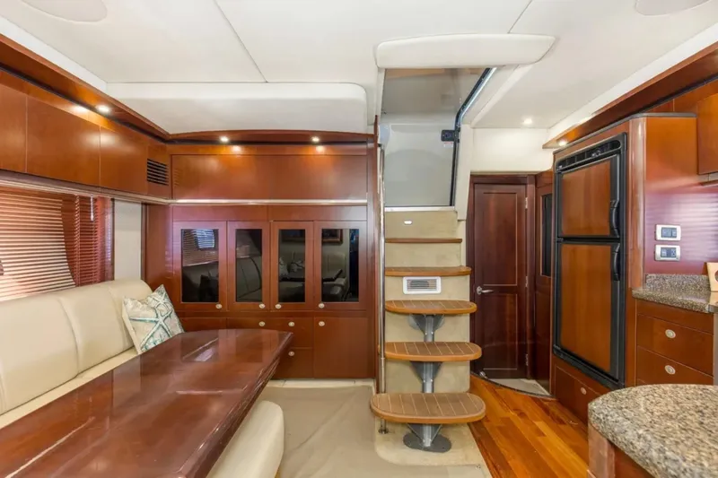 Slide: The Image of Sea Ray 48 Sundancer 2006 - 7466031