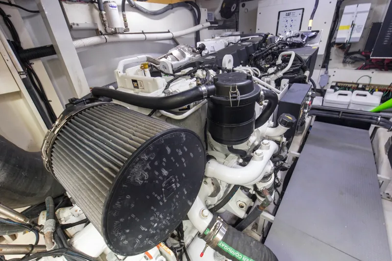 Slide: The Image of Sea Ray L 550 2018 - 7466193