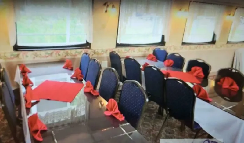 Slide: The Image of Custom Dinner/Excursion/Passenger 1985 - 7466773