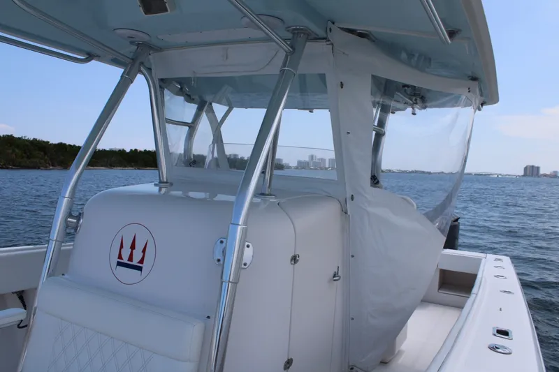 Slide: The Image of Venture 34 - SHIPSEA - Forward Seating 2009 Venture 34 Open - SHIPSEA - 7466845