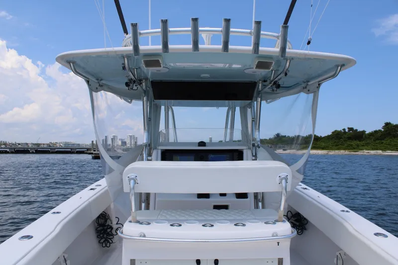 Slide: The Image of Venture 34 - SHIPSEA - Cockpit 2009 Venture 34 Open - SHIPSEA - 7466851