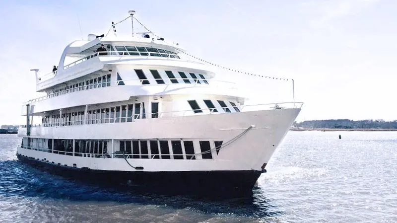 Slide: The Image of Blount Marine 130 Dinner Cruise 1979 - 7467387