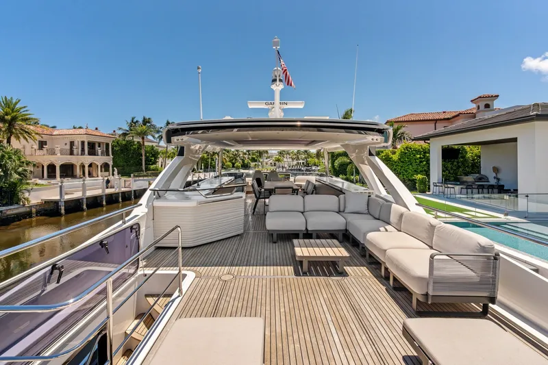 Slide: The Image of Absolute Navetta 75 2023 - 7468154