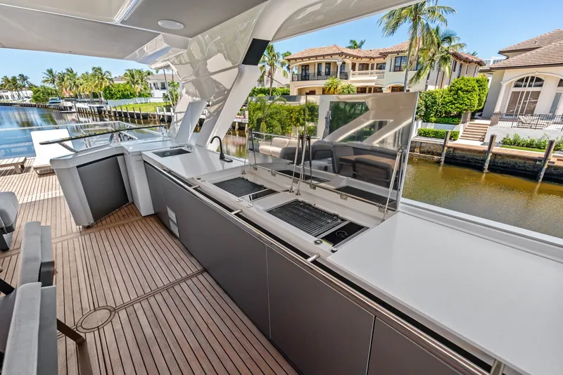 Slide: The Image of Absolute Navetta 75 2023 - 7468131