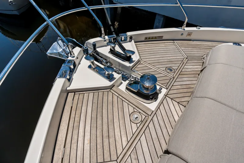 Slide: The Image of Absolute Navetta 75 2023 - 7468119