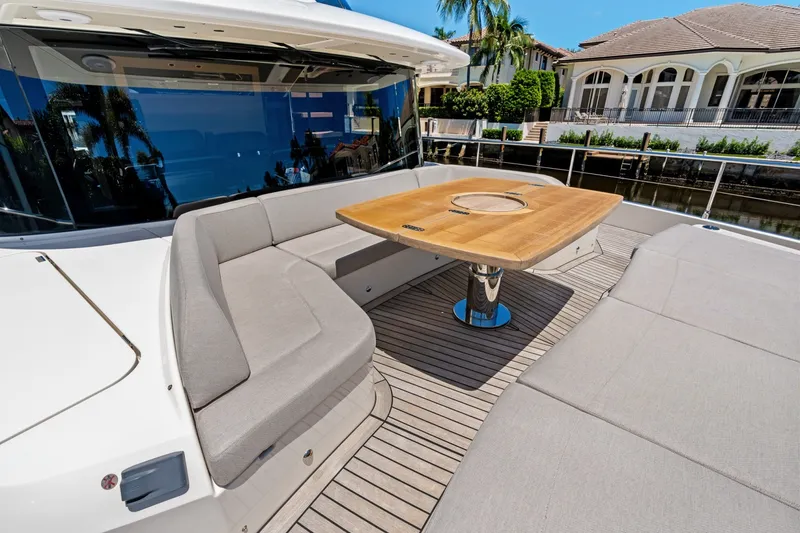 Slide: The Image of Absolute Navetta 75 2023 - 7468123