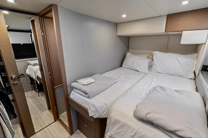 Slide: The Image of Absolute Navetta 75 2023 - 7468174
