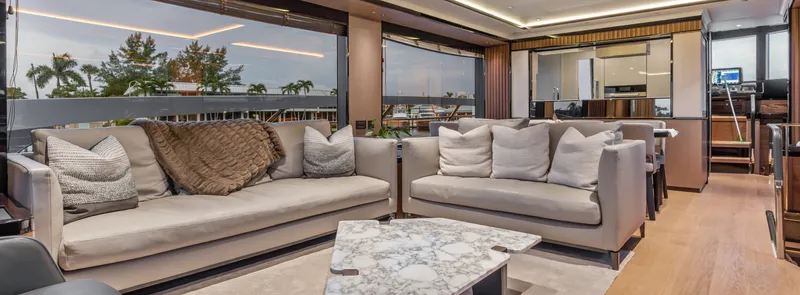 Slide: The Image of Absolute Navetta 75 2023 - 3