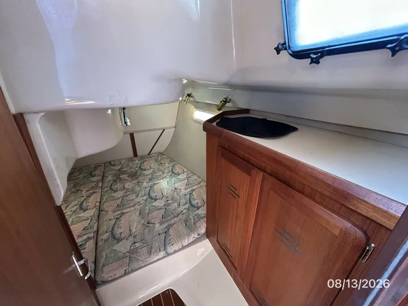 Slide: The Image of Hunter 336 aft stateroom1 - 7467272
