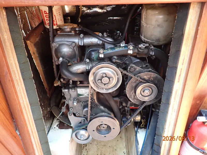 Slide: The Image of Hunter 336 auxiliary access1 - 7467288