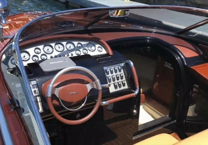 Slide: The Image of Riva 33 Aquariva 2009 - 7509350