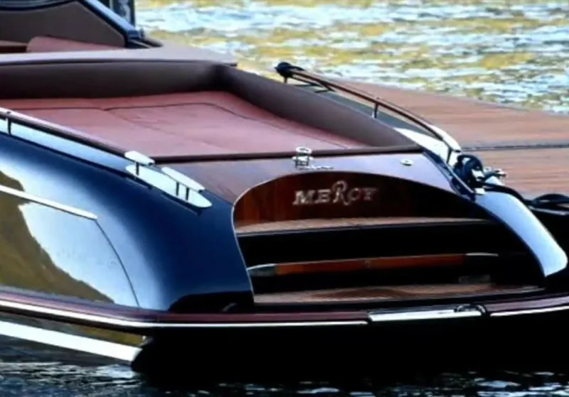 Slide: The Image of Riva 33 Aquariva 2009 - 7509349