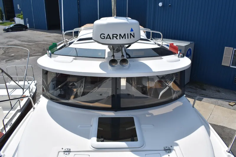 Slide: The Image of Ranger Tug R27LE 2019 - 7467743