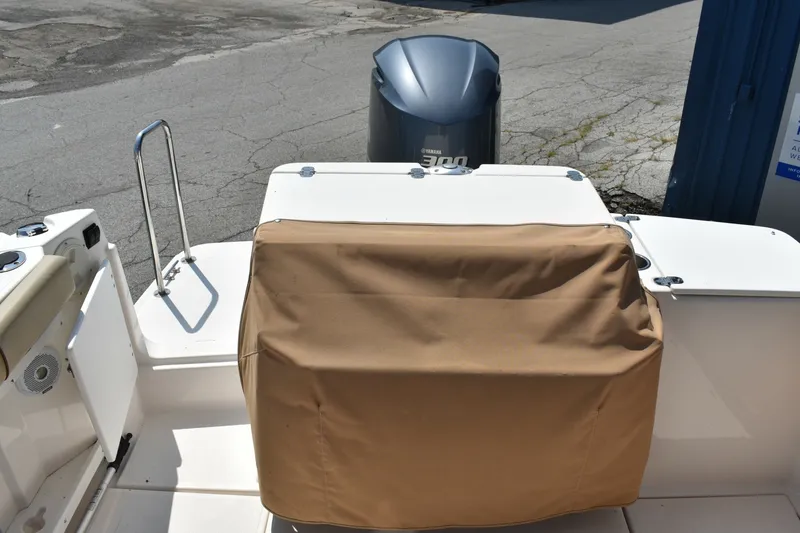 Slide: The Image of Ranger Tug R27LE 2019 - 7467684