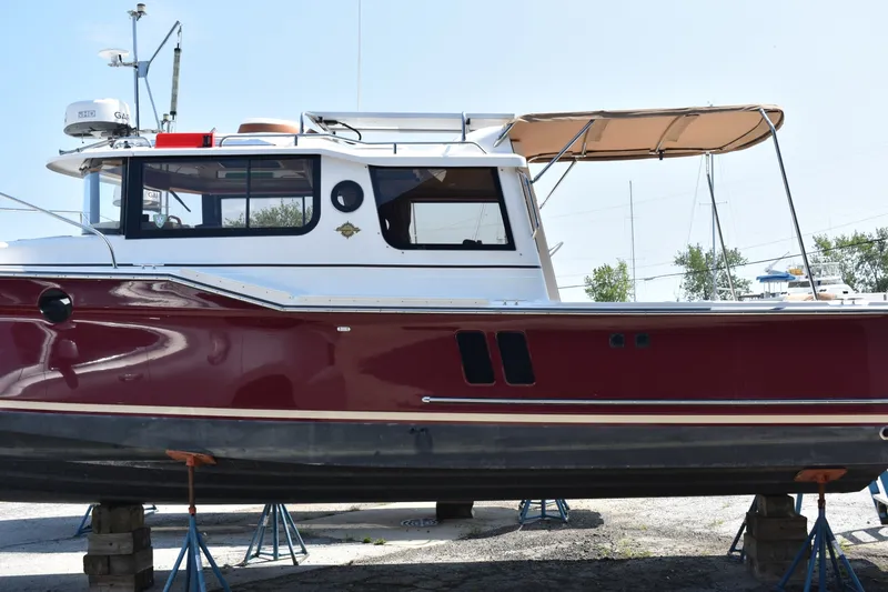 Slide: The Image of Ranger Tug R27LE 2019 - 7467676