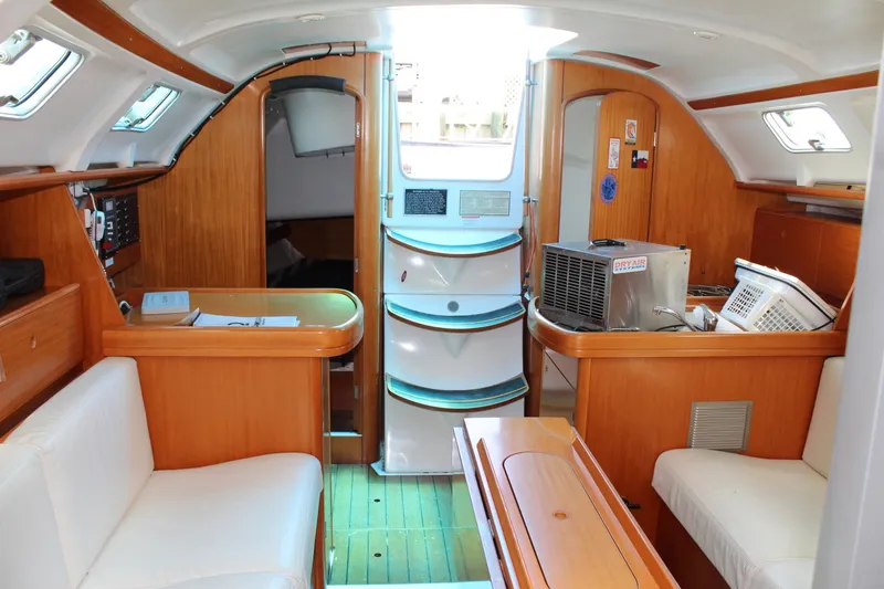Slide: The Image of Beneteau First 33.7 2000 - 7467821