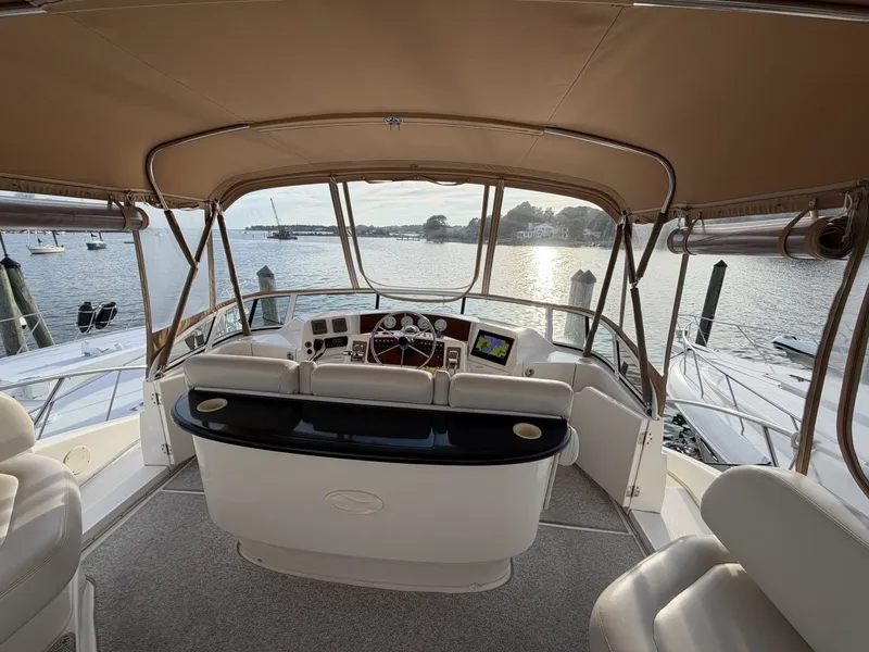 Slide: The Image of Silverton 43 Motor Yacht 2002 - 7468228