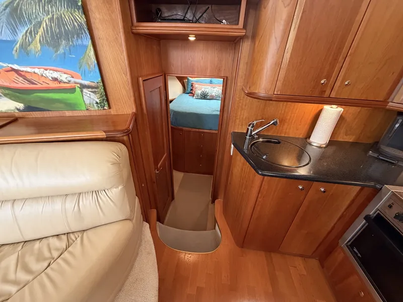 Slide: The Image of Silverton 43 Motor Yacht 2002 - 7468207