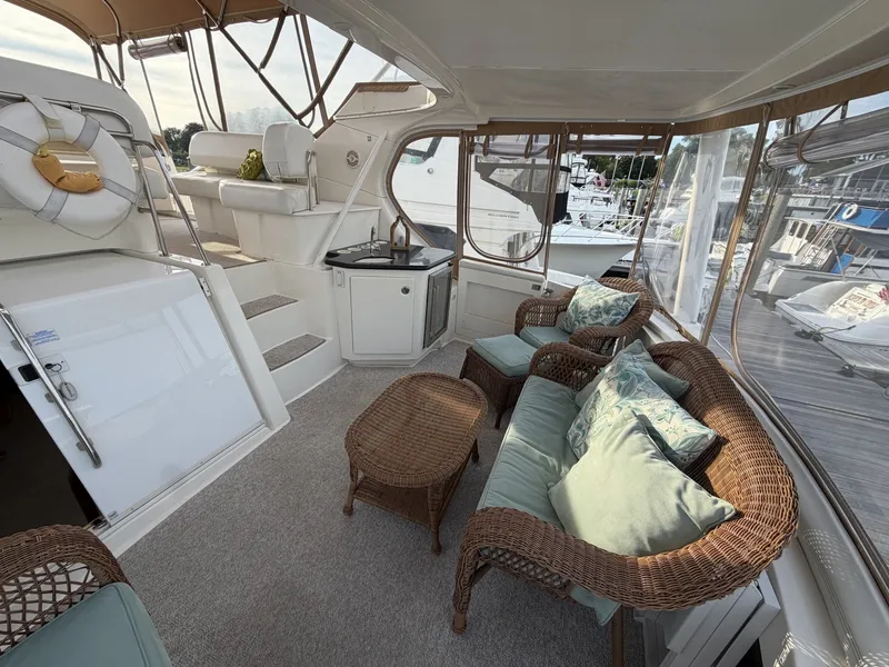 Slide: The Image of Silverton 43 Motor Yacht 2002 - 7468222