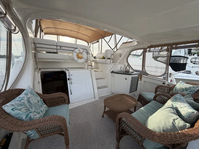 Slide: The Image of Silverton 43 Motor Yacht 2002 - 7468221