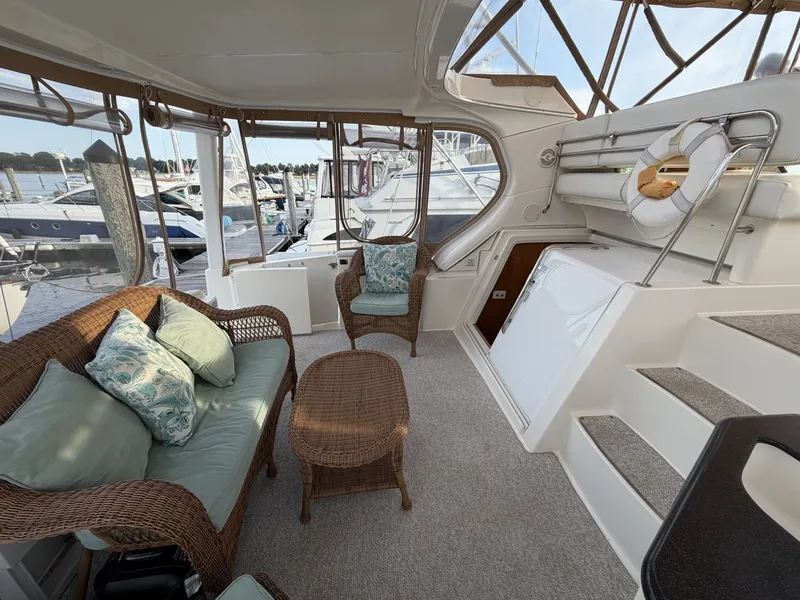 Slide: The Image of Silverton 43 Motor Yacht 2002 - 7468225
