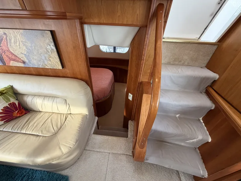 Slide: The Image of Silverton 43 Motor Yacht 2002 - 7468212