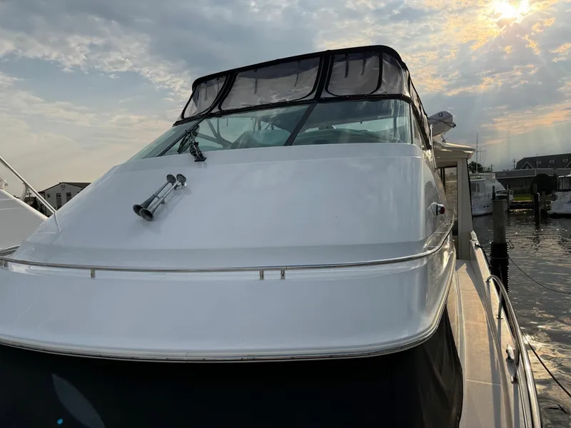 Slide: The Image of Carver Yachts 46 2003 - 7468506