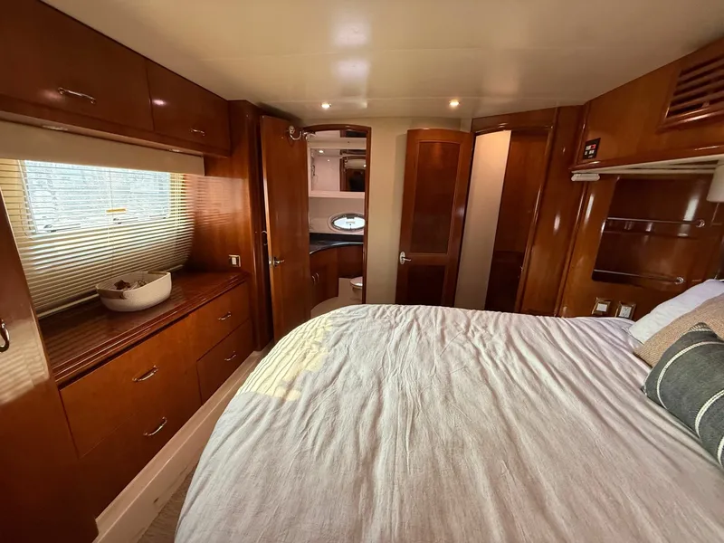 Slide: The Image of Carver Yachts 46 2003 - 7468531