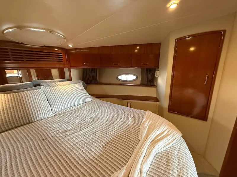 Slide: The Image of Carver Yachts 46 2003 - 7468519