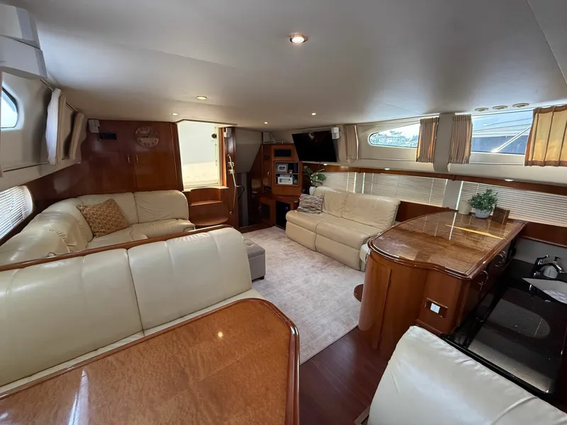 Slide: The Image of Carver Yachts 46 2003 - 7468550