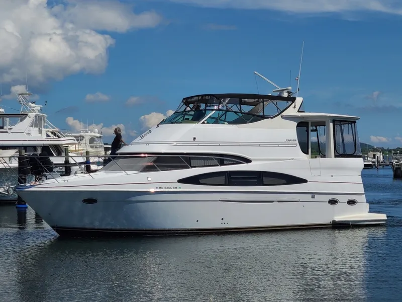 Slide: The Image of Carver Yachts 46 2003 - 7468557