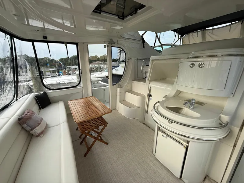 Slide: The Image of Carver Yachts 46 2003 - 7468508