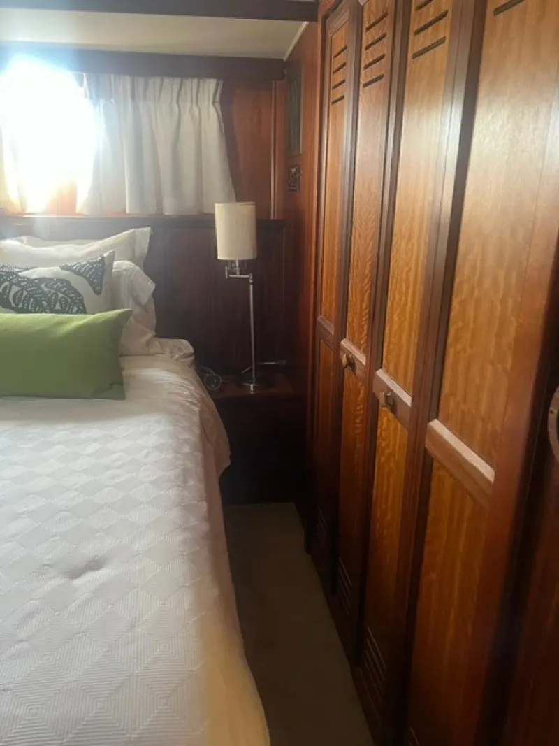 Slide: The Image of Hatteras 58 Yacht Fish 1972 - 7506825