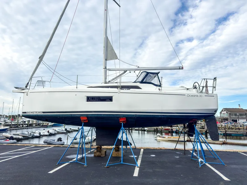 The Image of Beneteau Oceanis 30.1 2023 - 8369258