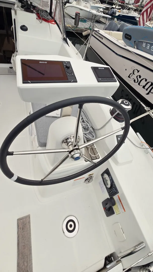 Slide: The Image of Beneteau Oceanis 30.1 2023 - 7506983