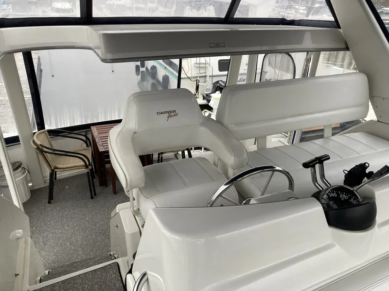 Slide: The Image of Carver Yachts MY 400 1997 - 7506973
