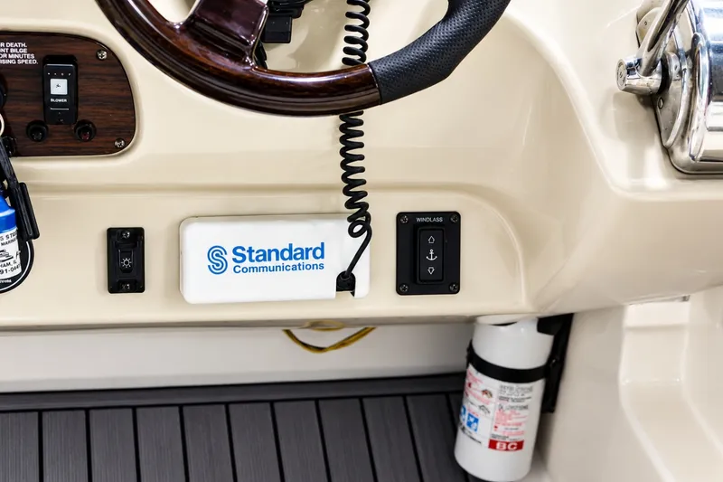 Slide: The Image of Chaparral 350 Signature 2001 - 8381922