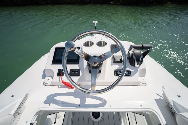 Slide: The Image of Sea Fox 282 LT 2027 - 7507144