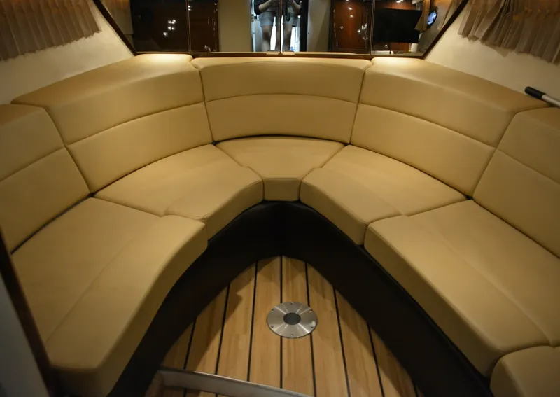 Slide: The Image of Regal 3550 2014 - 7507227