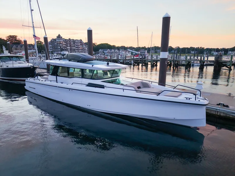 The Image of Axopar 45 XC Cross Cabin Aft Cabin 2024 - undefined