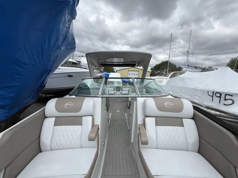 Slide: The Image of Crownline Boats E30 2018 - 7531332