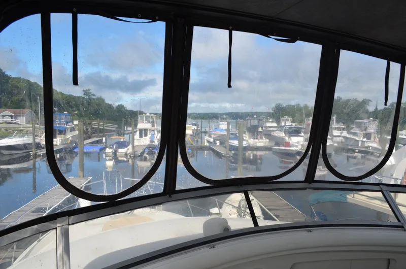 Slide: The Image of Carver Yachts 440 Motor Yacht 1996 - 7507690