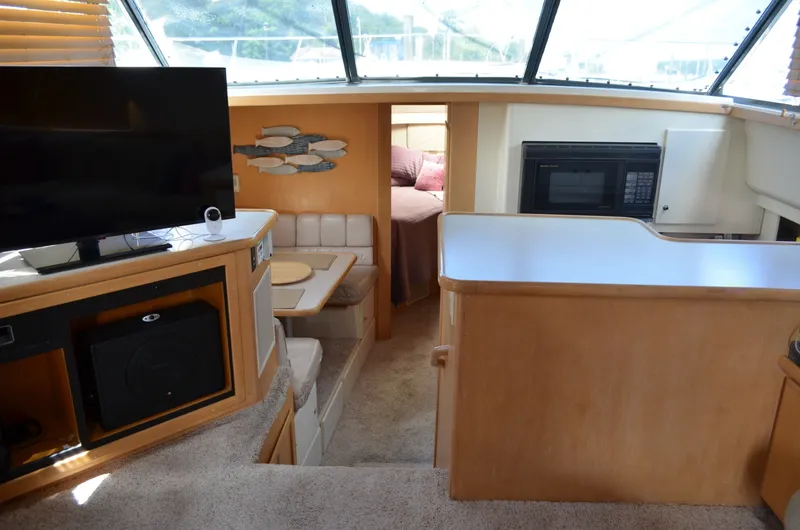 Slide: The Image of Carver Yachts 440 Motor Yacht 1996 - 7507704