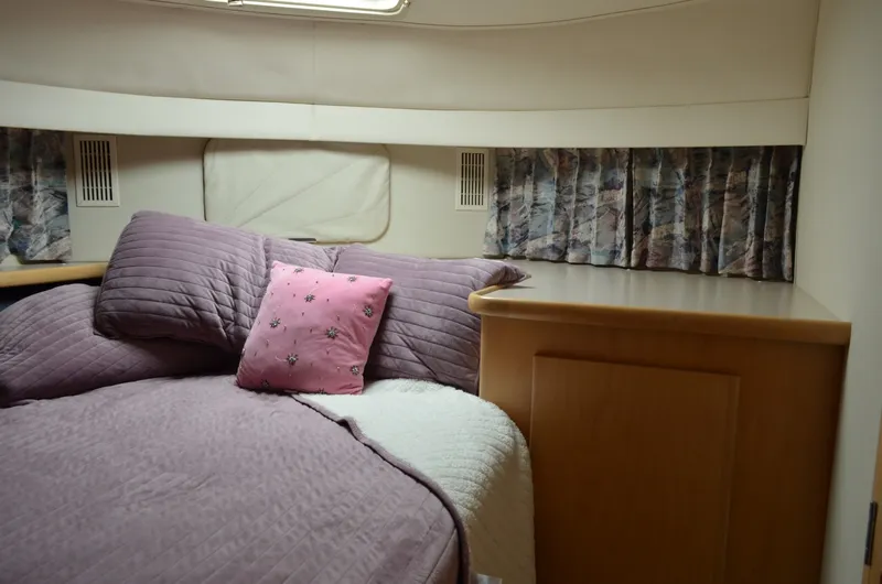 Slide: The Image of Carver Yachts 440 Motor Yacht 1996 - 7507720